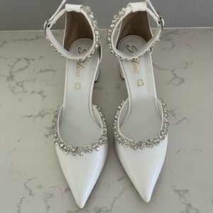 Pelino Ankle Bridal Shoes (size 6 US)